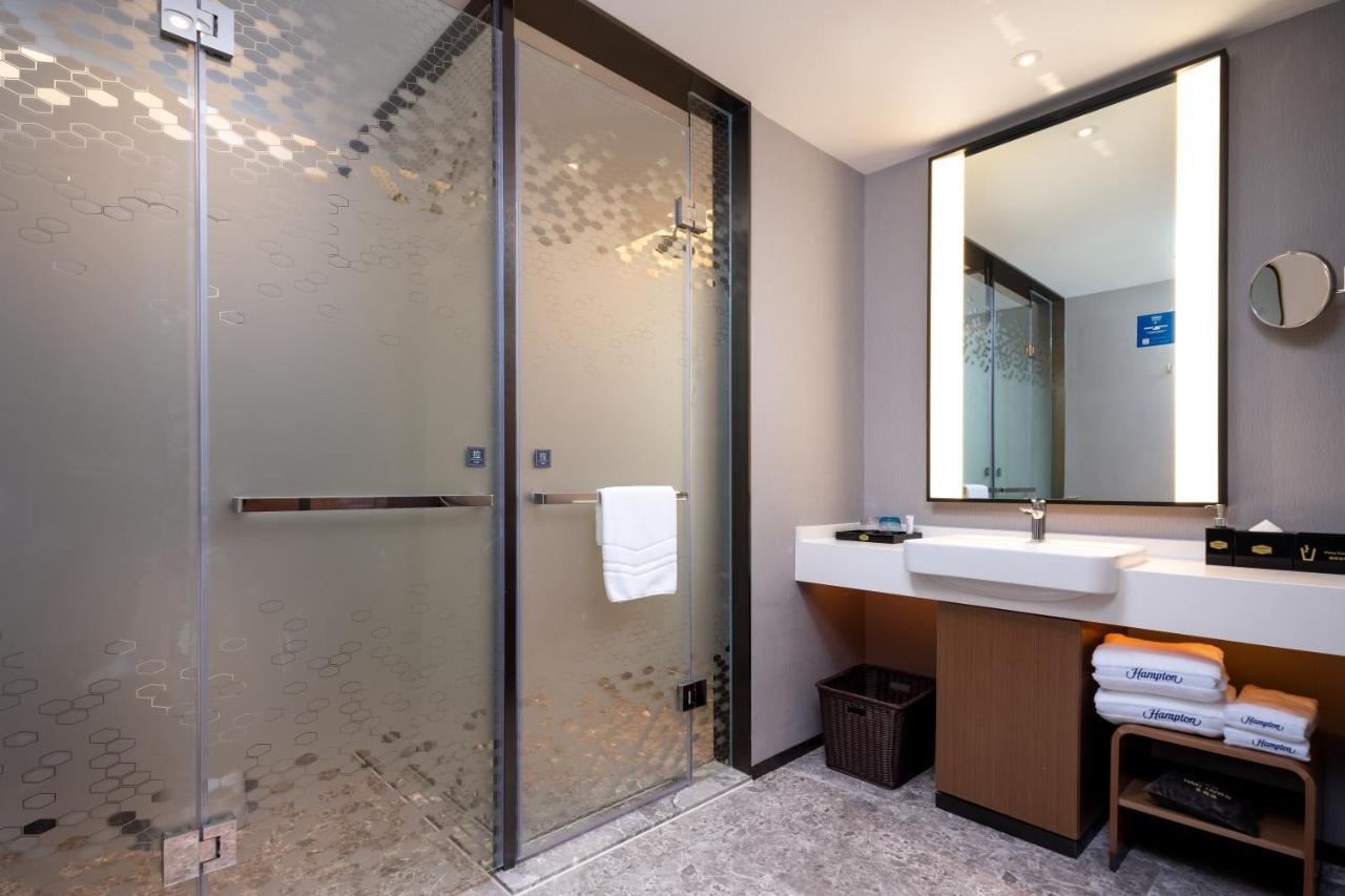 Hampton By Hilton Hangzhou West Lake Bagian luar foto